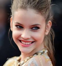 Justin Bieber-Selena Gomez Putus, Model Victoria's Secret Dituding Jadi  Orang Ketiga