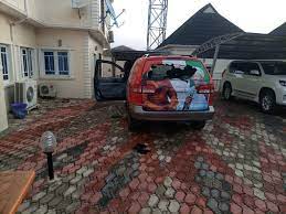 Jul 01, 2021 · chief sunday igboho's wife, house maids, wives and children to his boys, were said to have gained freedom from dss and nigerian soldiers in ekiti, ekiti state, while they went away with a lady blogger and other six boys. Just In Sunday Igboho S Wife Children Maids Released Ibadan Media