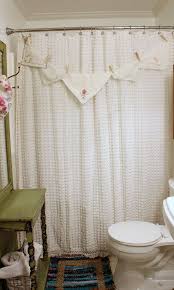Shower Curtain Made From A Bedspread Daisymaebelle Vintage Shower Curtains Vintage Bedspread Shabby Chic Shower Curtain