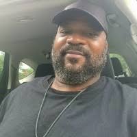 200+ perfiles de «Clyburn»