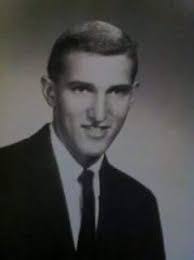 Arthur Halley's Instagram, Twitter & Facebook