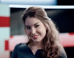 Amber brantsen has 101 books on goodreads, and is currently reading lost connections: Amber Brantsen Debuteert Als Presentator Van Nos Journaal Mensen Dit Ben Ik Met Passie En Overgave Ga Ik U Het Nieuws Brengen Opzij