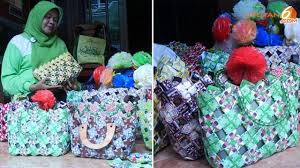 Kotak kemasan, kain perca, karet sintetis, dan. Limbah Plastik Kemasan Kain Perca Cara Golden