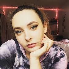 Amy Minch's Instagram, Twitter & Facebook