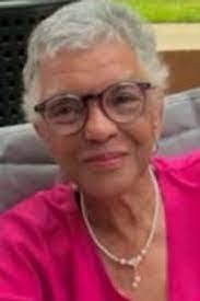 Sybil Graves's Instagram, Twitter & Facebook