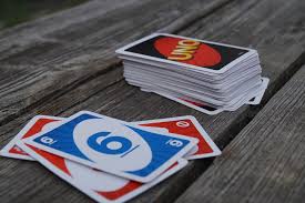 Para su elaboración, se dividieron los juegos en dos grupos: D0ij Feywdevfm