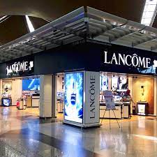 How far is it between kuala lumpur and kota kinabalu. Eraman Opens Dior Lancome And Swarovski Boutiques At Klia And Estee Lauder Store At Kota Kinabalu Airport The Moodie Davitt Report The Moodie Davitt Report
