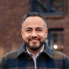 Mitarbeitende von Viebrockhaus AG