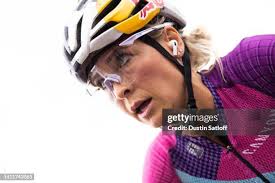 182 Emily Batty Photos & High Res Pictures