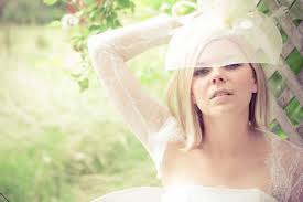 Check spelling or type a new query. Brautkleider Designerin Mona Berg Heiratet Im Eigen Entwurf