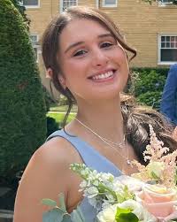 Isabella Destefano's Instagram, Twitter & Facebook