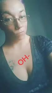 Mandy Bushnell (@missmeows94)