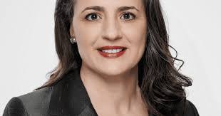 Vicki Ford's Instagram, Twitter & Facebook