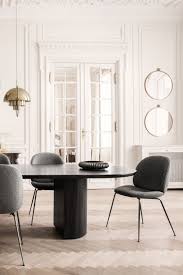 La Forme Demi Lune Dans La Deco Marie Claire Chaises De Salle A Manger Design Chaise De Salle A Manger Inspiration Salle A Manger