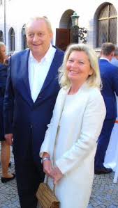 The following 16 files are in this category, out of 16 total. Alfons Schuhbeck Marianne Luff Picture Of Schuhbecks Orlando Munich Tripadvisor