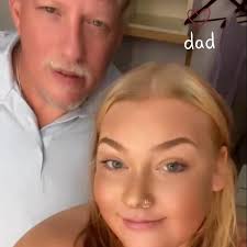 How to keep a husky in the backyard?