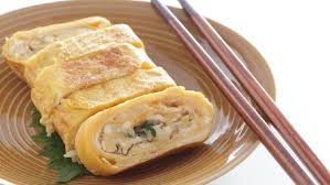 Mau membuatkan jajanan sehat yang menyenangkan buah hati anda ? Egg Roll Hokben Kalori