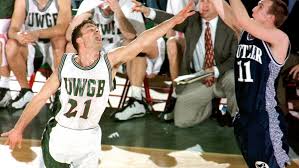 Ryan borowicz is the owner of the driveway, a basketball training center that opened in june of 2016. The Driveway Former Uwgb Star Ryan Borowicz S Basketball Facility Expands