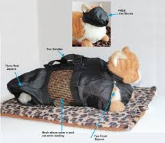 It provides the greatest control and protection from scratches and bites available anywhere. Cat Grooming Bag Medium Cat Restraint Bag Free Cat Muzzle By Downtown Pet Supply Dogsiteworld Com Dogsiteworld St Grooming Bag Cat Grooming Free Cats