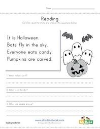 Halloween Reading Comprehension Worksheet Reading Comprehension Worksheets Halloween Reading Comprehension Reading Comprehension
