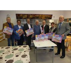 11 73033 göppingen südstadt 07161 60000 Sparda Bank Bedenkt Bedurftige Kinder Wochenzeitung