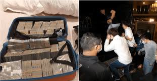 An adverb of manner is a word that describes (gives extra information about) the verb in a sentence. Pdrm Seize An Estimated Rm2 5 Million Cash From A Macau Scam Prostitution Syndicate In Cheras Nestia