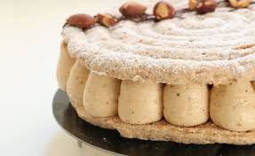 Recette Du Succes Au Praline Ultra Gourmand Compose D Une Dacquoise Noisettes Fondante Et Legere Et D Une Creme Praline Dacquoise Noisette Gateaux Et Desserts