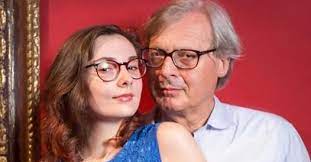 Il critico d'arte ha pubblicato sul suo profilo vedere vittorio sgarbi arrabbiato non è una novità, così come non lo è vederlo senza vestiti addosso. Vittorio Sgarbi E I Figli Come Padre Non Ho Fatto Nulla Intervista Corriere It