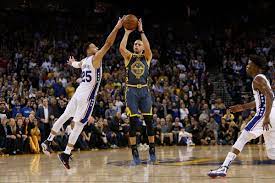 If steph curry does his average shooting tonight, i believe the philadelphia based team will find it hard to even hang around tips. Sixers Face The Other Curry Tonight In Philadelphia Liberty Ballers