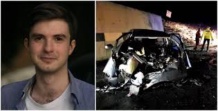 În mașini erau 11 persoane, dintre care două au fost încarcerate. Tudor A Murit Pe Loc Intr O MaÈ™inÄƒ ZdrobitÄƒ Pe Centura Iasului Avea Doar 23 De Ani Si Era Informatician Ne SimÈ›im NeputincioÈ™i È™i FÄƒrÄƒ Cuvinte Observatornews Ro