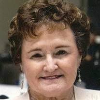 Linda Duhon's Instagram, Twitter & Facebook