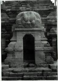 Take a tour of the candi jago, indonesia to visit historic site in malang. 20 Ide Candi Indonesia Candi Budaya