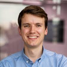 Tom Kennett's Instagram, Twitter & Facebook