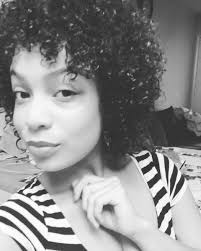 Emily Muniz (@crownhead_emily)