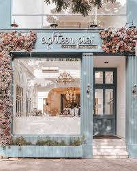 The Shopkeepers En Instagram Eighteen Pies Jakarta Narishanaresh Such A Pretty Pale Blue Shopfron In 2020 Cafe Interior Design Storefront Design Cafe Shop Design
