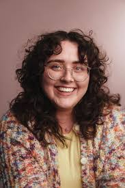 Beth Morrissey's Instagram, Twitter & Facebook