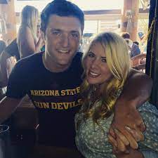 She is the beautiful girlfriend of spanish golfer jon rahm, a member of the european tour and a former college student at arizona state university. Jon Rahm S Girlfriend Kelley Cahill Pictures Bio