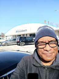 99 cent vinyl sale at Goodwill store