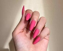 Image de Matte Pink Almond Nails