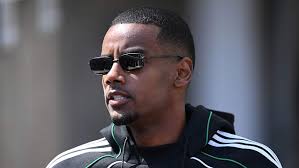 Hall of Fame pitcher Tom Seaver, heart of the Miracle Mets, dies at 75