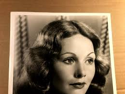 Elizabeth Allan Rare Very Early Oversize 11/14 Photo 30s Mark Vampire 2  Cities