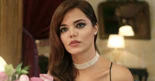 The first generation to reach adulthood in the. Bir Zamanlar Cukurova Nin Zuleyha Si Sosyal Medyayi Salladi Hilal Altinbilek Estetiksiz Haliyle Galeri Yeni Asir