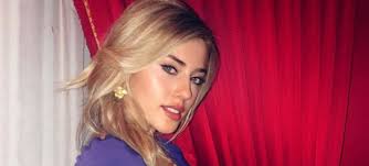 Conoce a Amaia Izar, la miss España con la que Alfred ha acudido al Mad  Cool