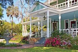 Gainesville S Bed And Breakfasts Are Located In The Southeast Historic District Bed And Breakfast Inn Bed And Breakfast Dream Life House