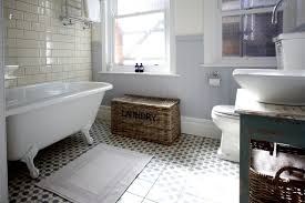 Gb construction (brighton) ltd can help you create a bathroom that will be both beautiful and practical. Surrenden Road Brighton Family Bathroom Farmhouse Bathroom Sussex By The Brighton Bathroom Company Houzz