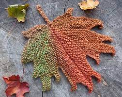 Check spelling or type a new query. Decorative Knitted Maple Leaf Pattern By Svetlana Gordon Knitted Flowers Fall Knitting Knitting Accessories