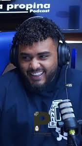 “🔥 Oso Curioso revela su fórmula para hacer que su contenido se vuelva  viral en las redes sociales 🚀📱 ¿Cuál es su secreto? Míralo en nuestro  nuevo episodio en YouTube✅ 🤔🎥 #LaPropinaPodcast”