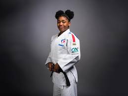 Regardez la vidéo jeux olympiques premium: Decouvrez La Judokate Sarah Leonie Cysique Sncf