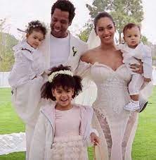 It also shows the family celebrating the fourth of july and other holidays. Beyonce Jayz Fam Beyonce Queen Beyonce Beyonce And Jay