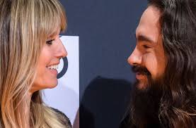 Tom kaulitz war schon einmal verheiratet, heidi klum hat bereits zwei gescheiterte ehen hinter sich. Auf Capri Heidi Klum Und Tom Kaulitz Feiern Hochzeit Unterhaltung Stuttgarter Nachrichten